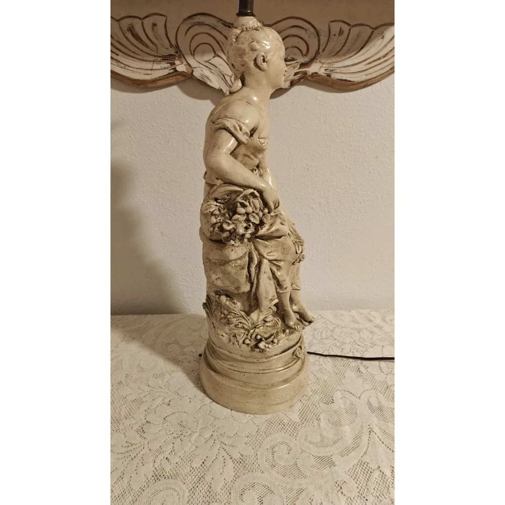 Vintage Early-mid 20th Century Plaster Mold Figural Table Lamp. Needs Re-wired